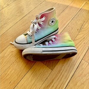 Toddler Converse size 7
